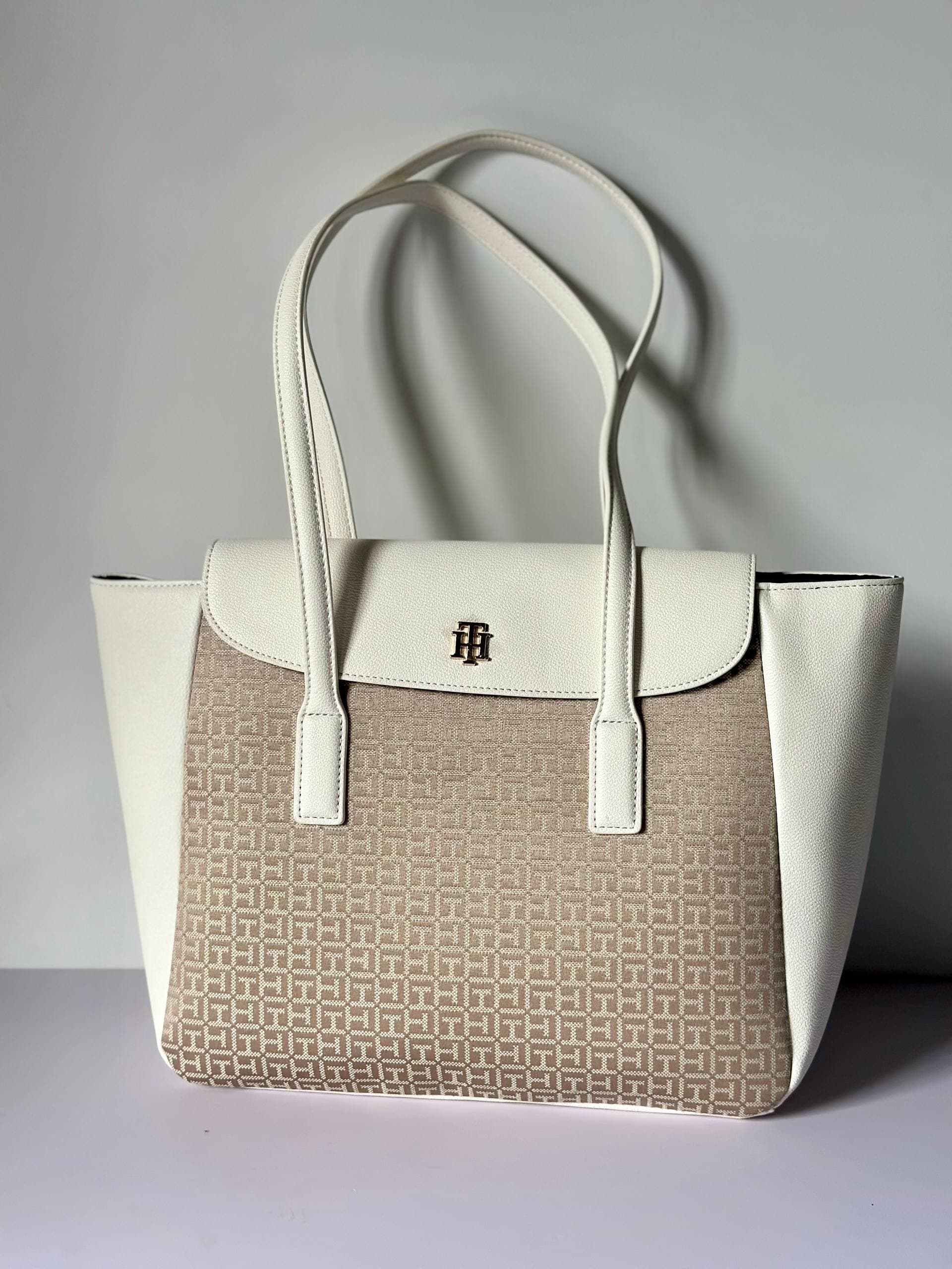 Cartera Tommy Hilfiger