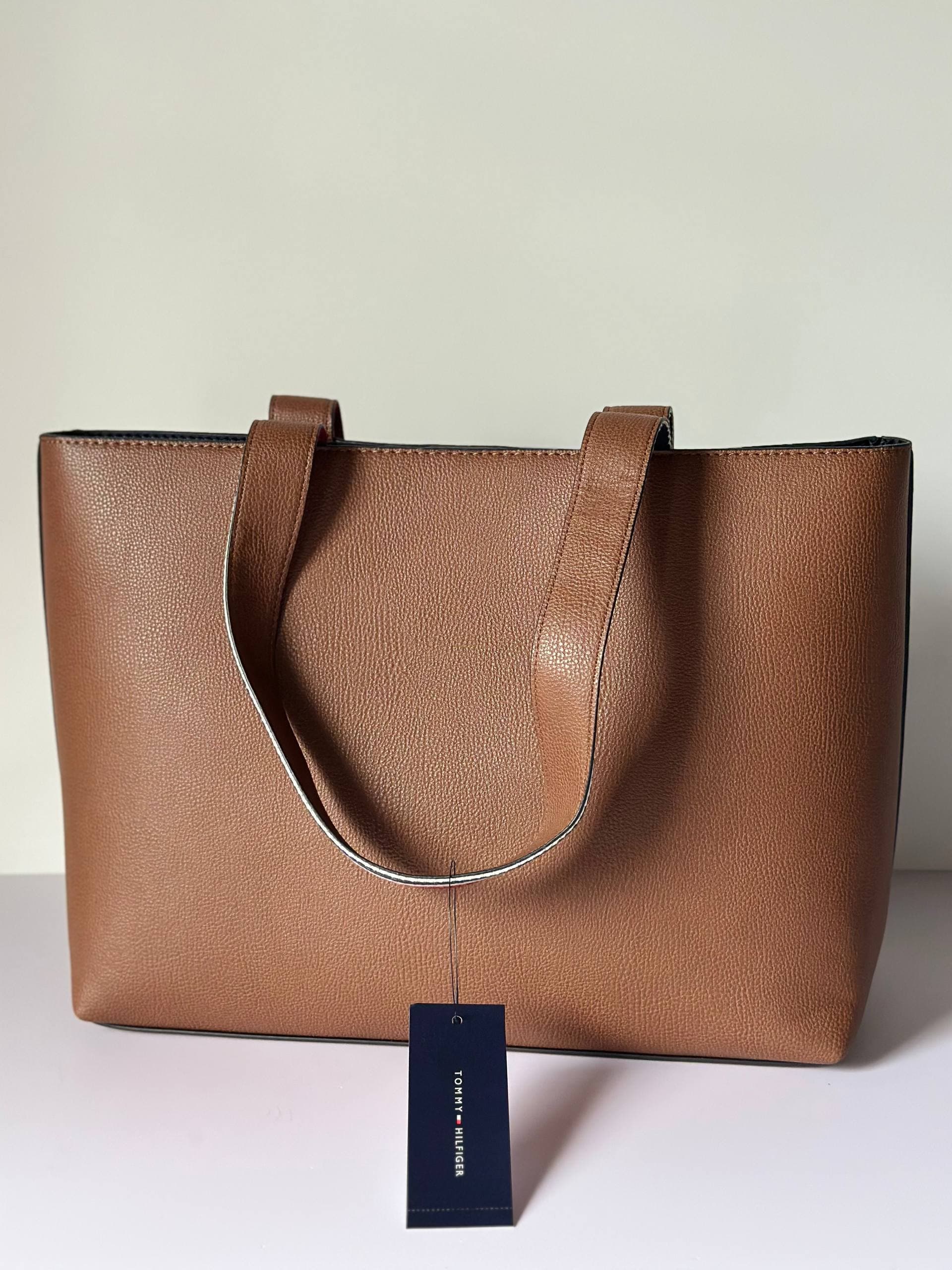 Cartera Tommy Hilfiger
