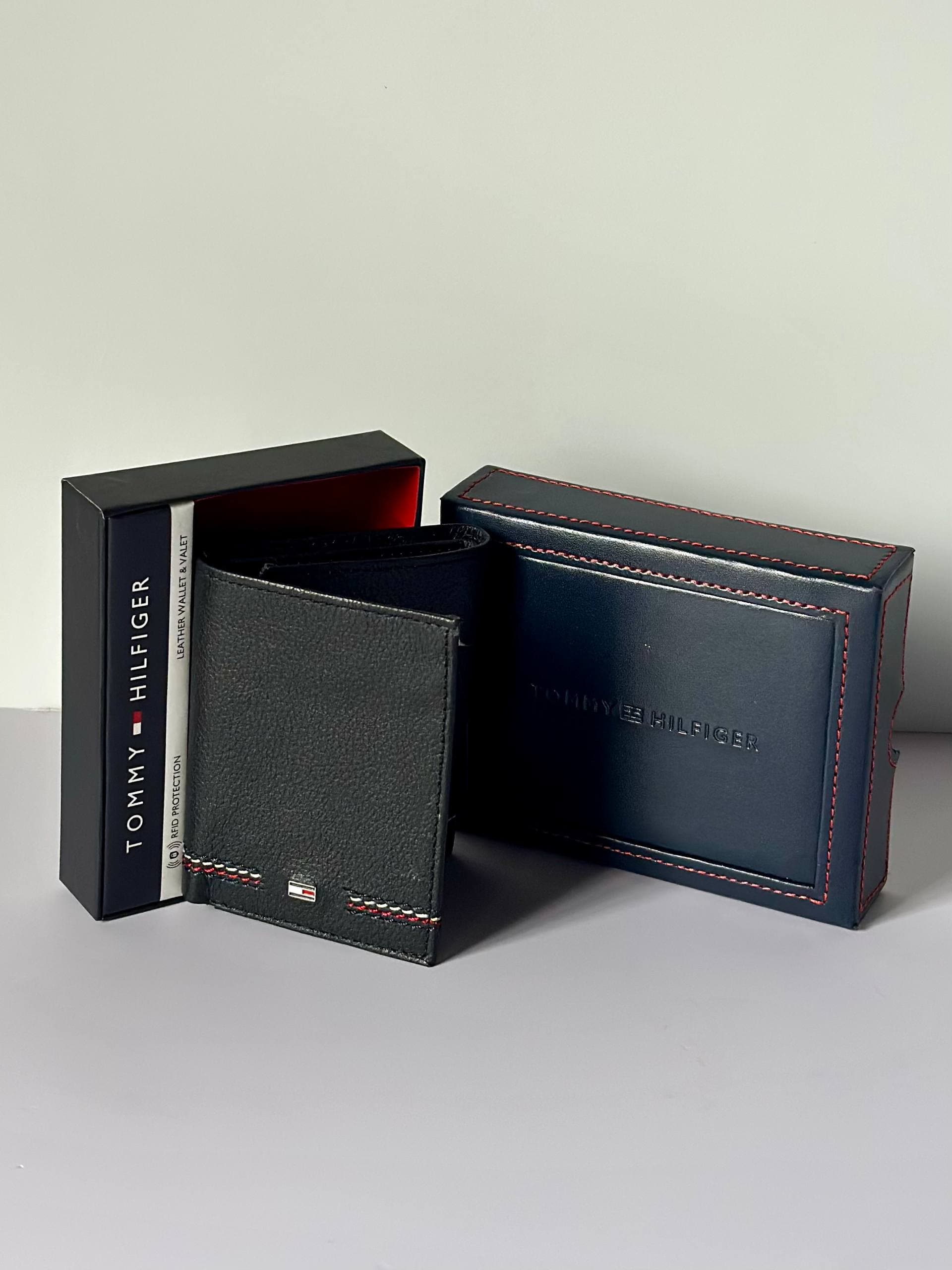 Billetera Tommy Hilfiger